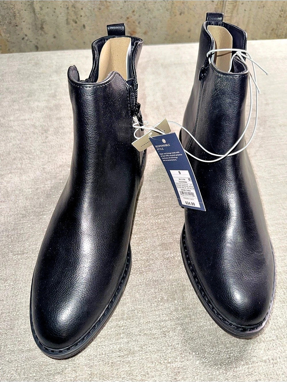 Universal Thread Brenna Black Chelsea Ankle Boots Women’s 9 NWT